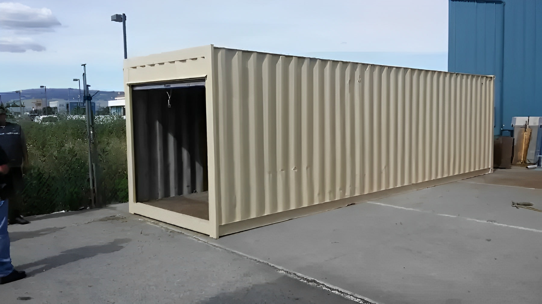 30ft Shipping Container With Roll-Up Door — 30ft Shipping Container with Roll Up Door1