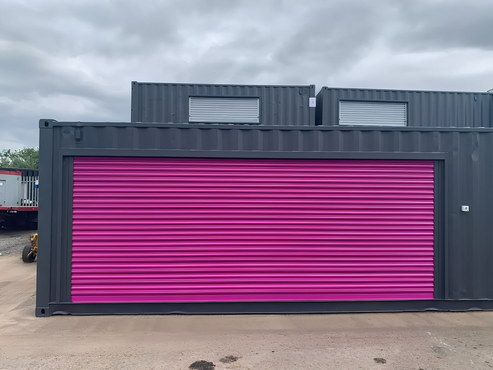 40Ft x 8Ft Shipping Container With Double Roll-Up Doors — 40Ft x 8Ft Shipping Container With Double Roll Up Doors2