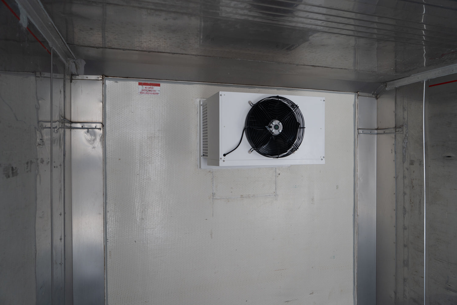20' STD Refrigerated Container Used Box - New Motor (Single Phase 2.5 HP Cooler) — Used 20 Single Phase Refrigerated Containe