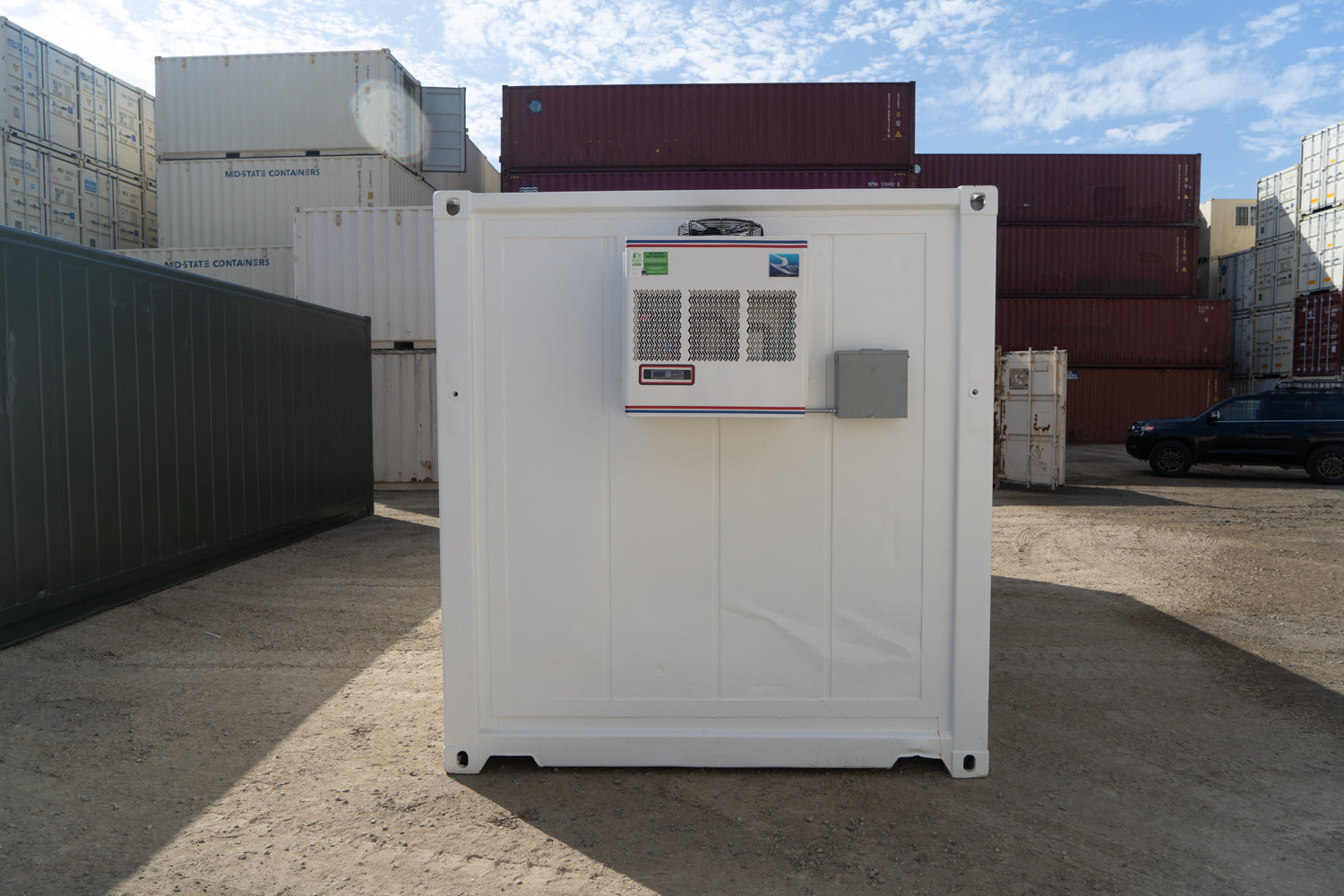 20' STD Refrigerated Container Used Box - New Motor (Single Phase 3.5 HP Freezer) — Used 20 Single Phase Refrigerated Contain